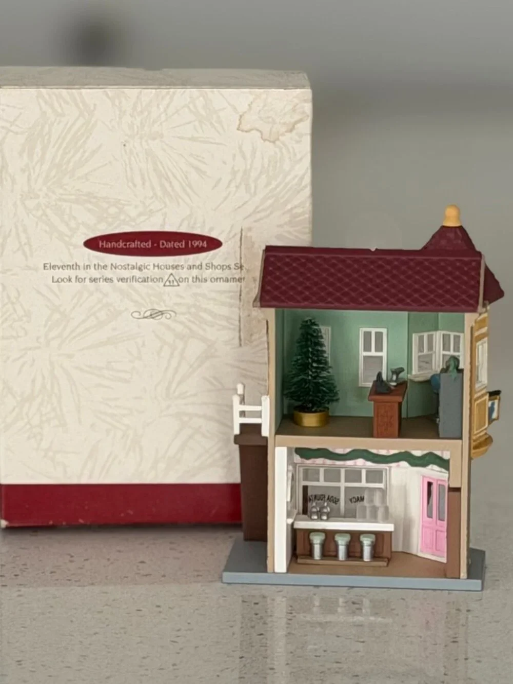 Hallmark Ornaments Nostalgic Houses and Shops Neighborhood Drugstore #11